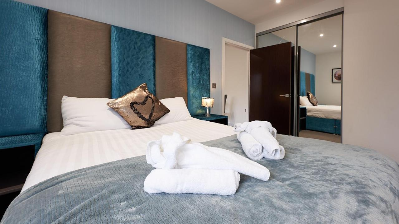 Luxustay Milburn House Milton Keynes Eksteriør billede