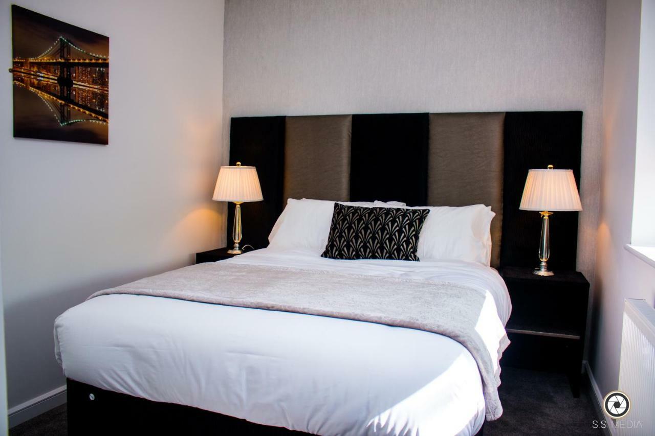 Luxustay Milburn House Milton Keynes Eksteriør billede