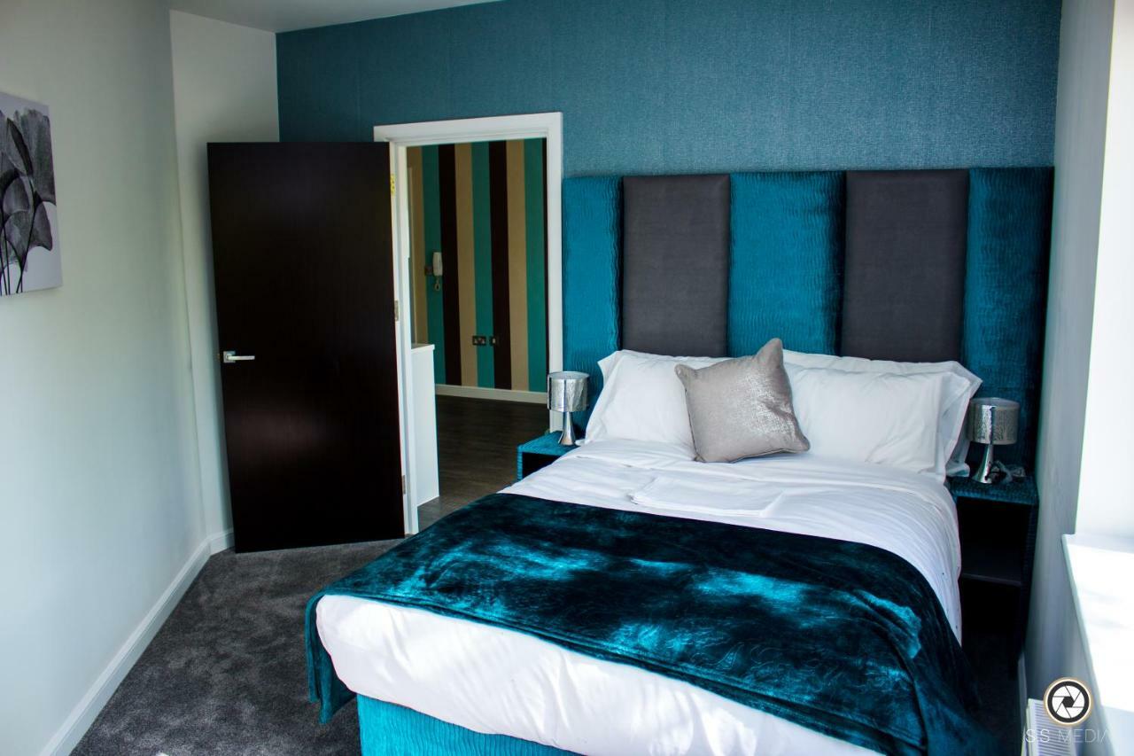 Luxustay Milburn House Milton Keynes Eksteriør billede